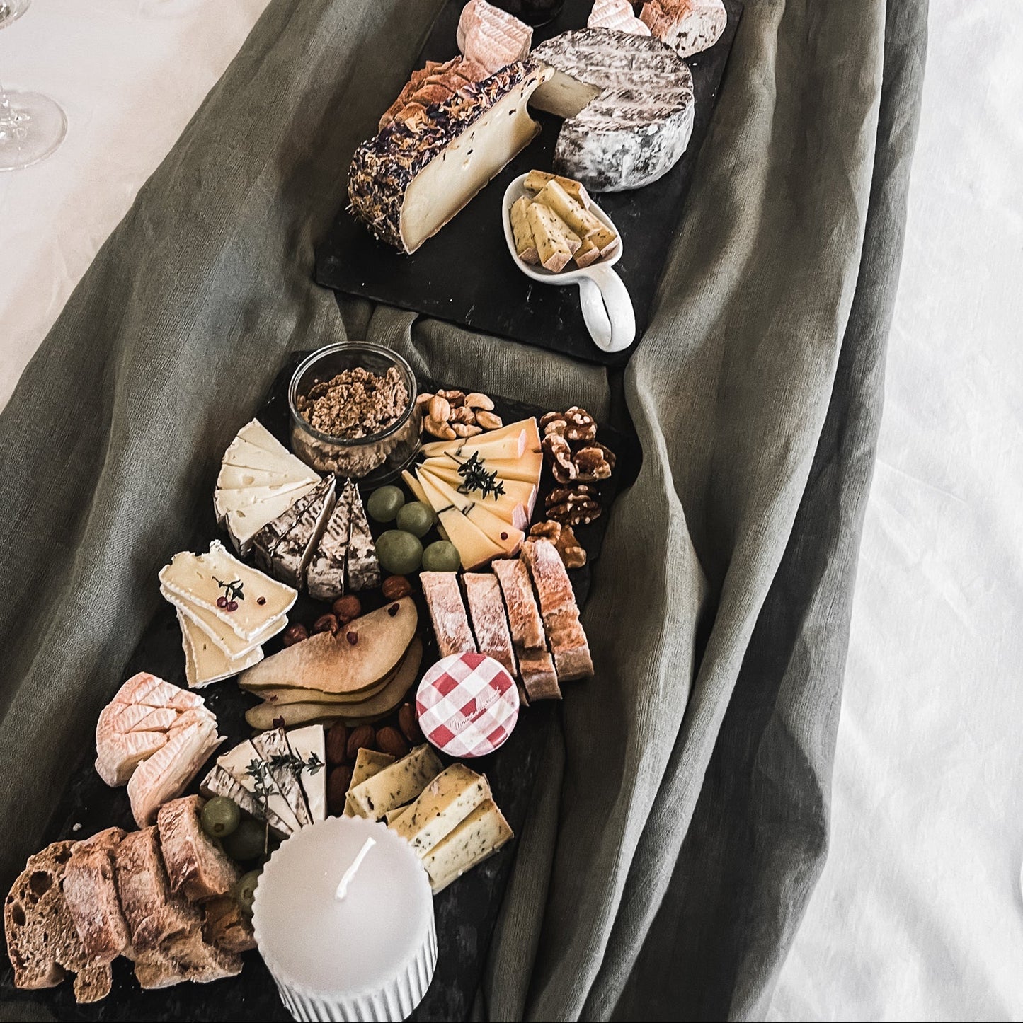 'Keramik bemalen & Wein'